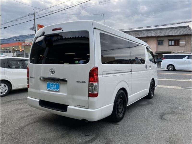 HIACE