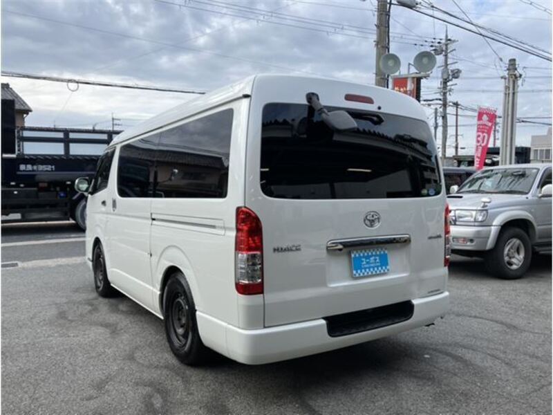 HIACE