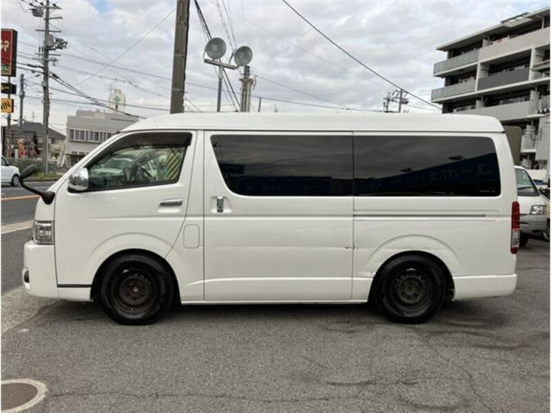 HIACE
