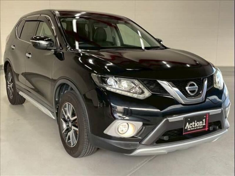 X-TRAIL