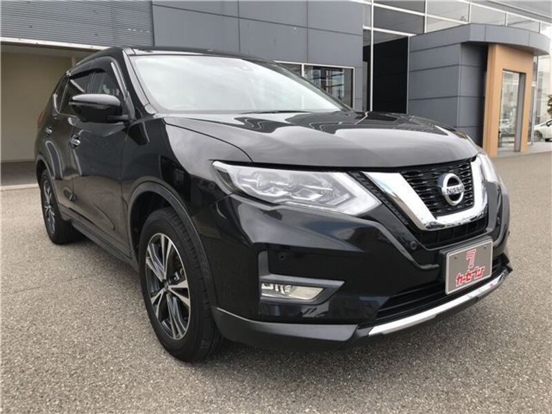X-TRAIL