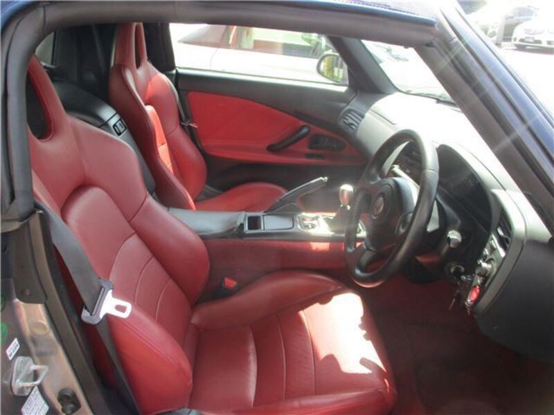 S2000
