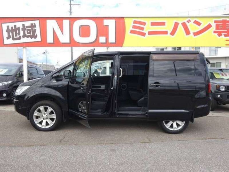 DELICA D5