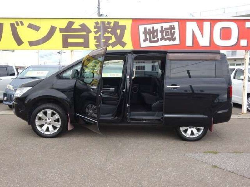 DELICA D5