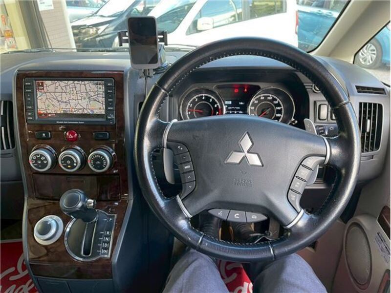 DELICA D5