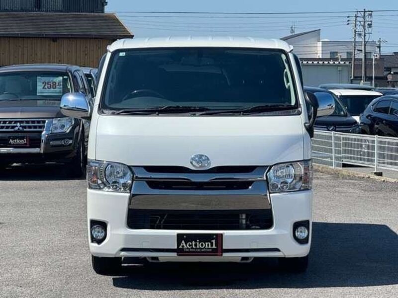 HIACE VAN