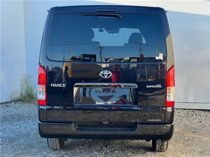 HIACE VAN
