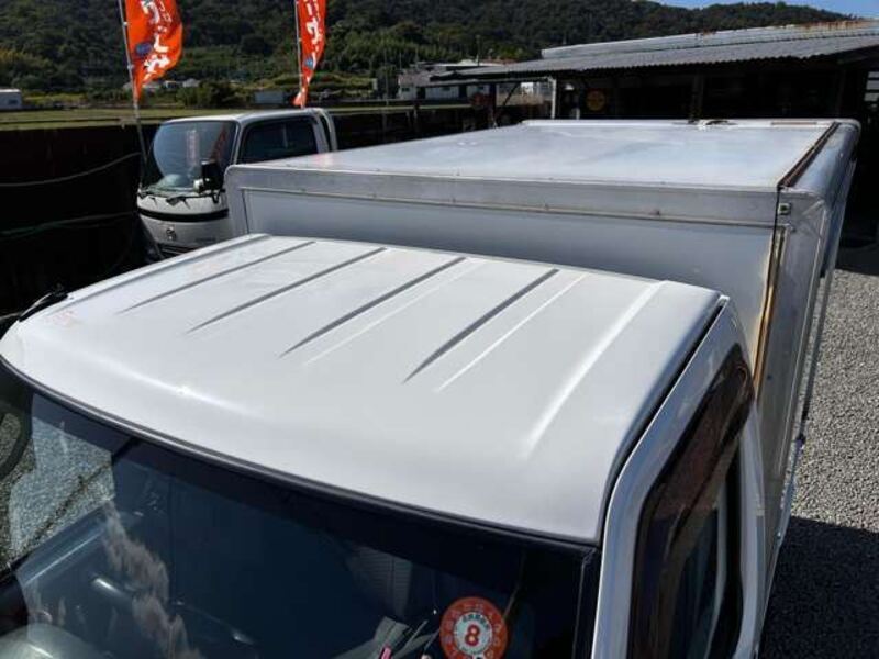 MINICAB TRUCK