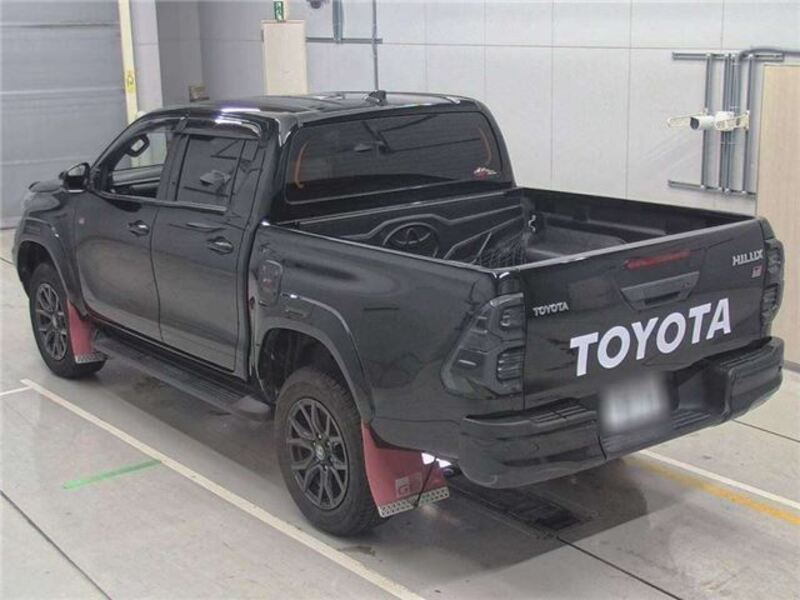 HILUX