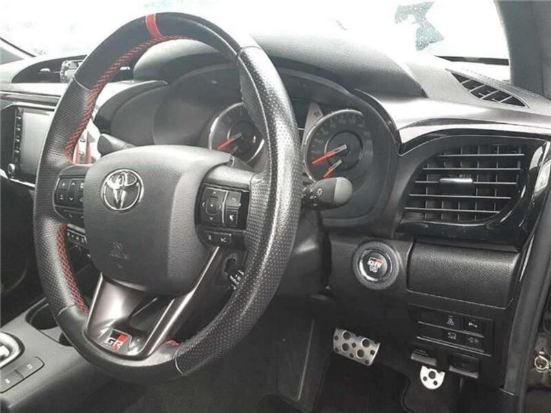HILUX