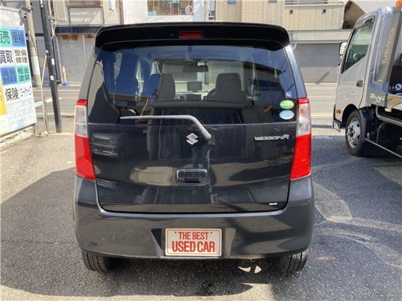 WAGON R