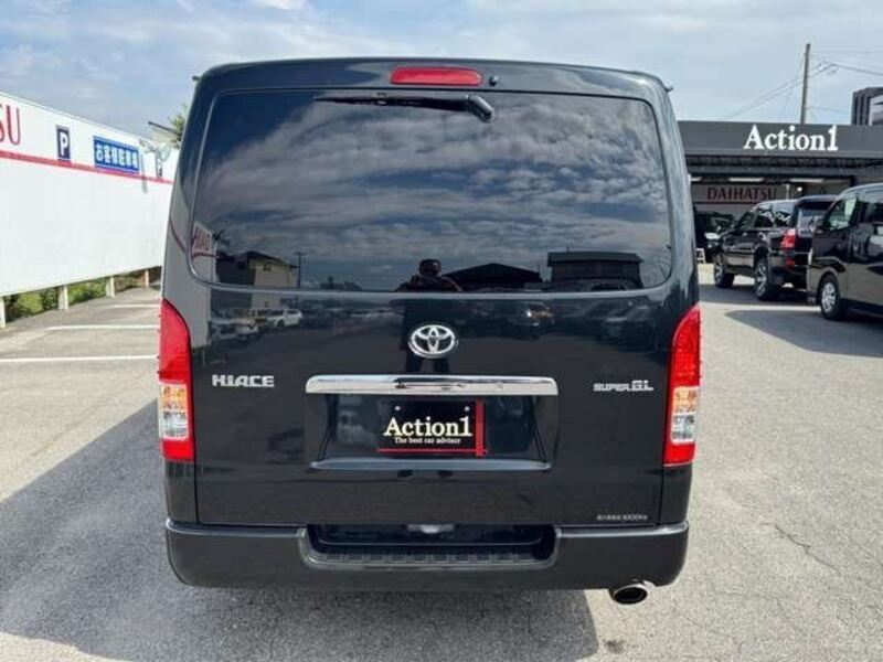 HIACE VAN