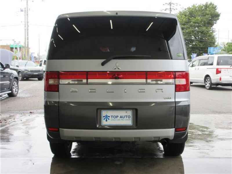DELICA D5