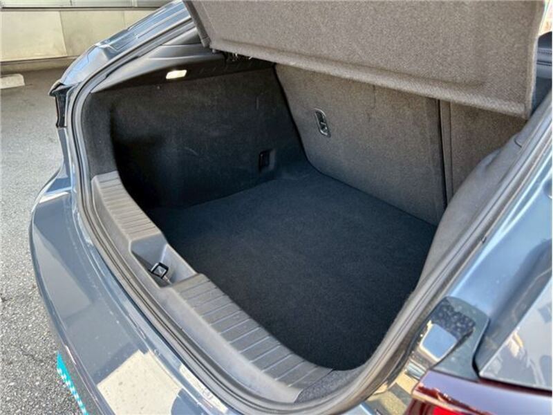 MAZDA3
