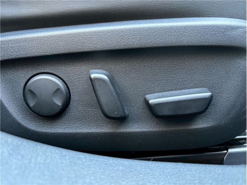 MAZDA3