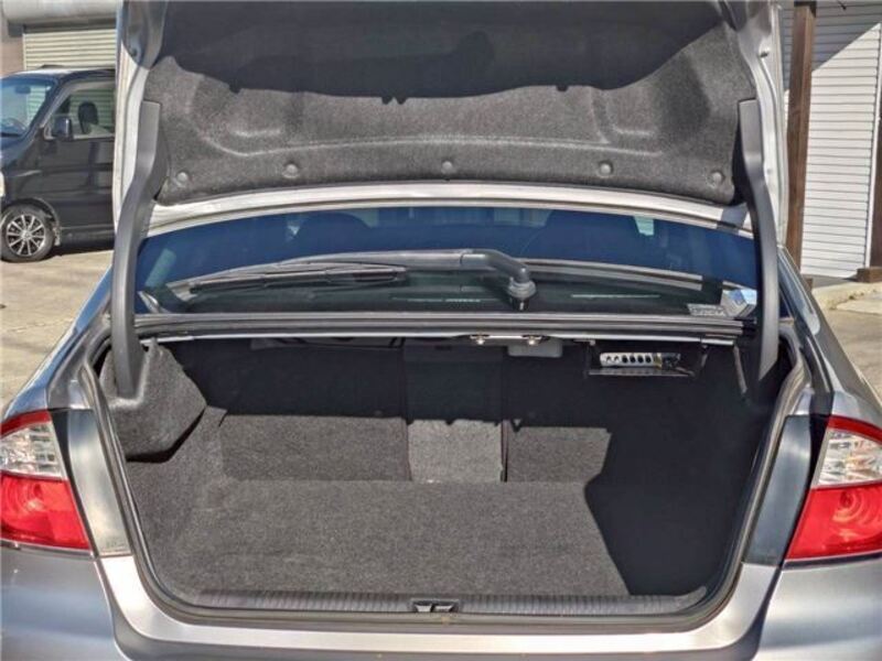 LEGACY B4