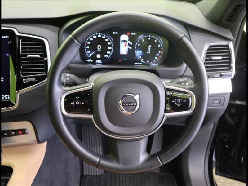 XC90
