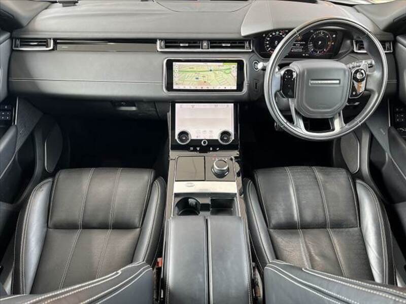 RANGE ROVER VELAR