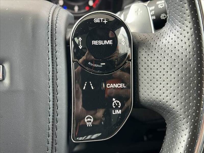 RANGE ROVER VELAR