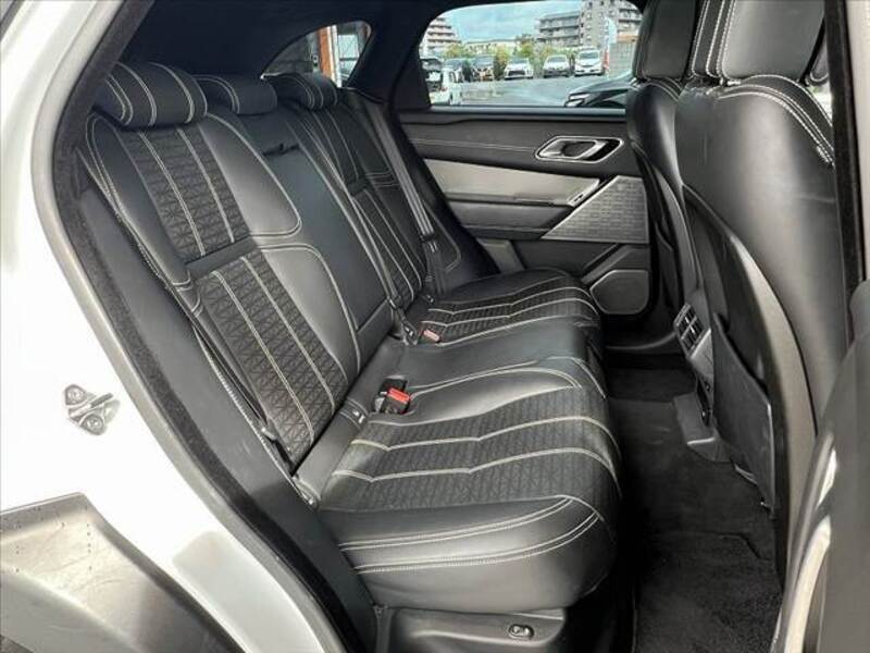 RANGE ROVER VELAR