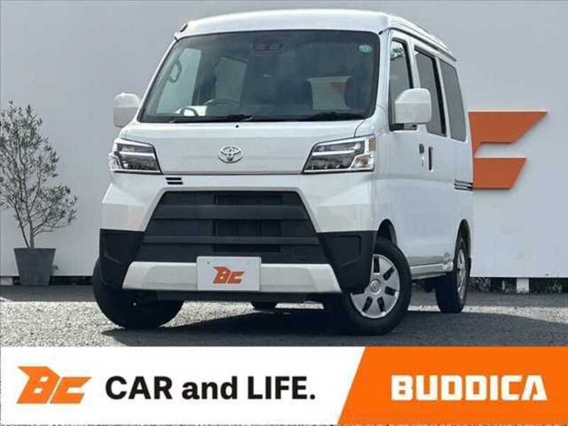TOYOTA PIXIS VAN