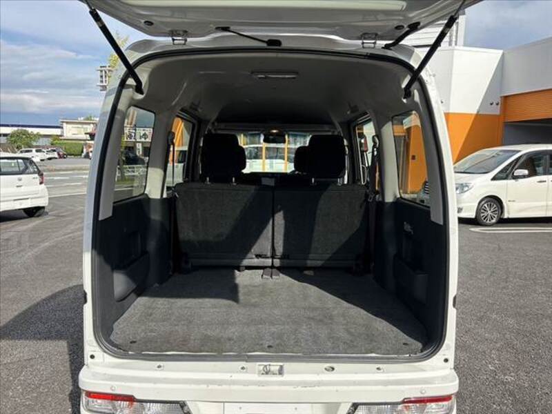 PIXIS VAN