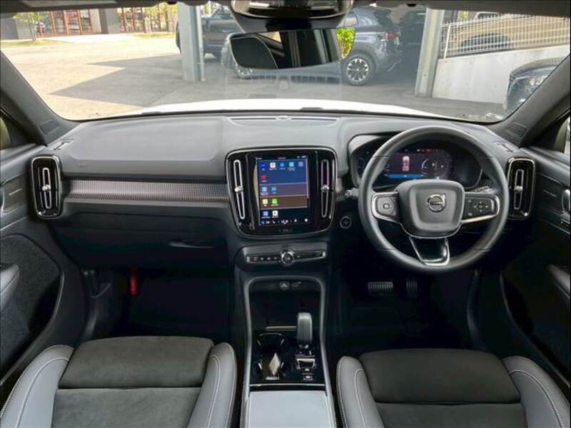 XC40