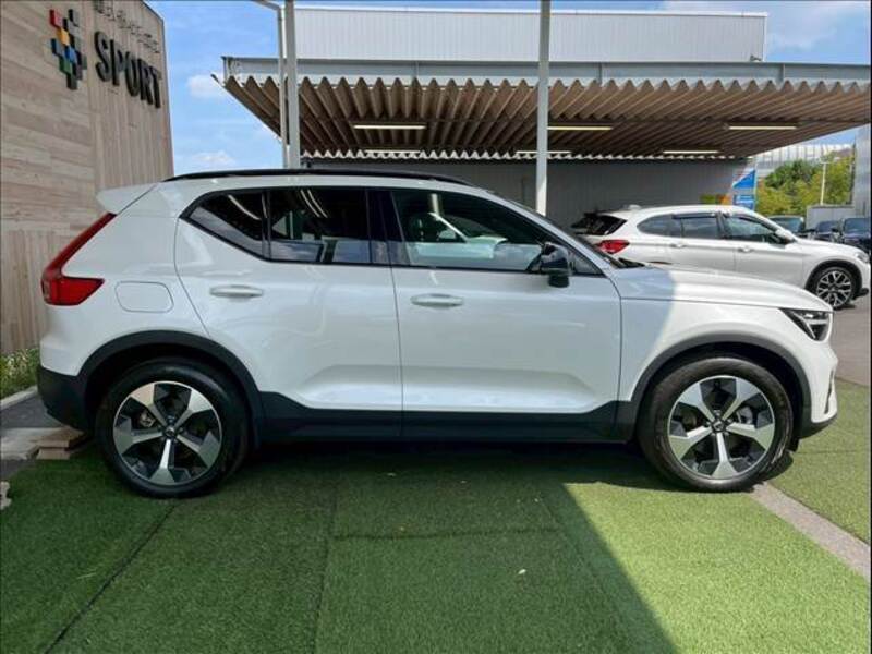 XC40