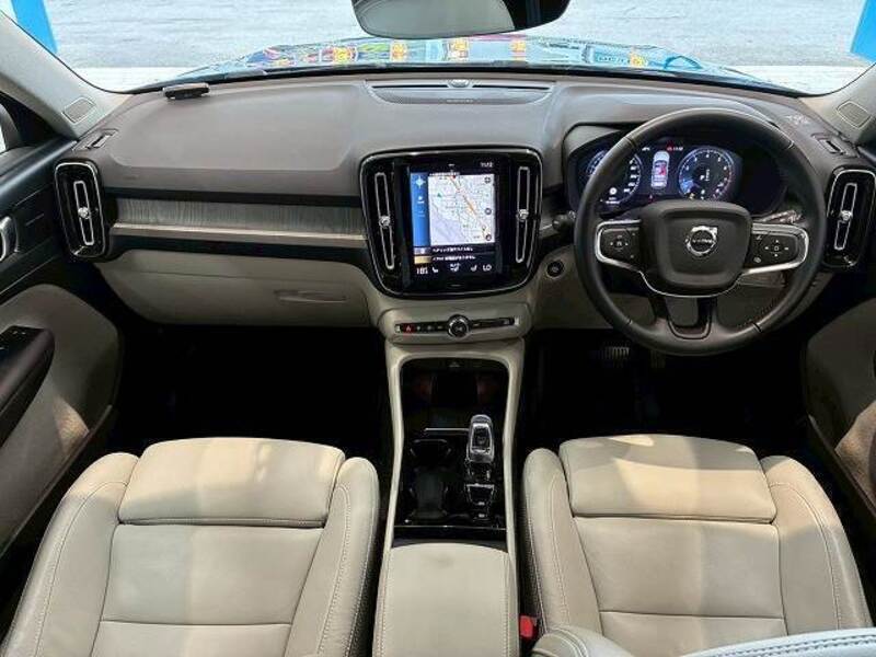 XC40