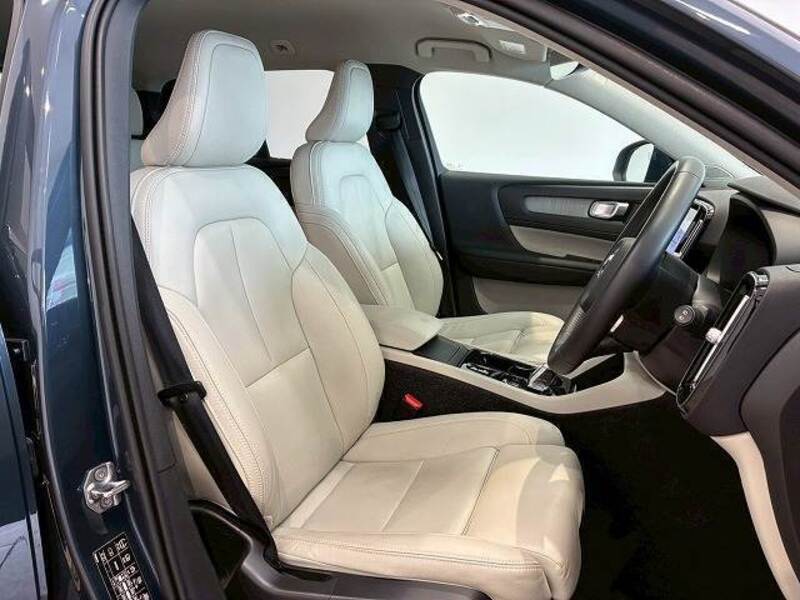 XC40