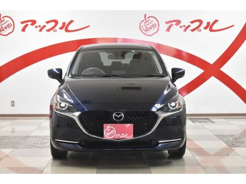 MAZDA2