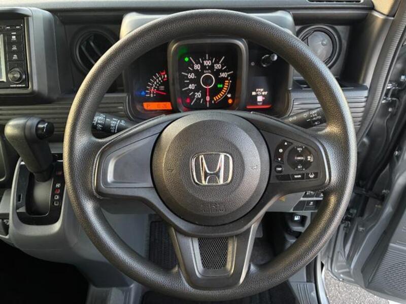 N-VAN