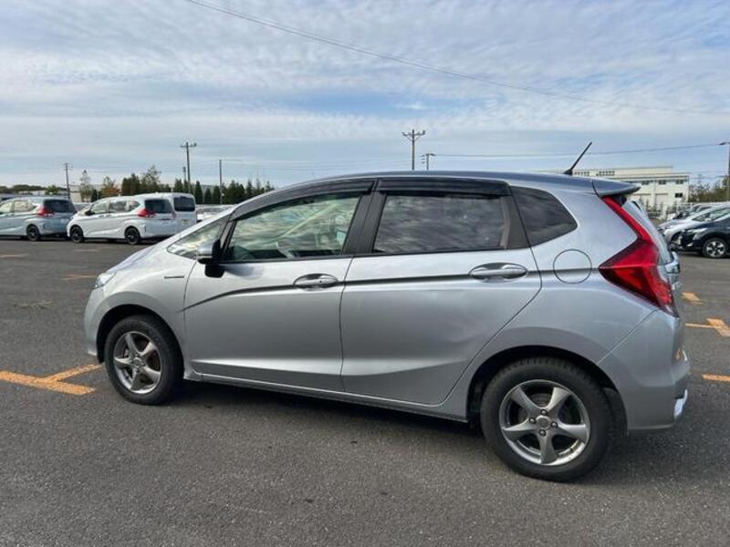 FIT HYBRID