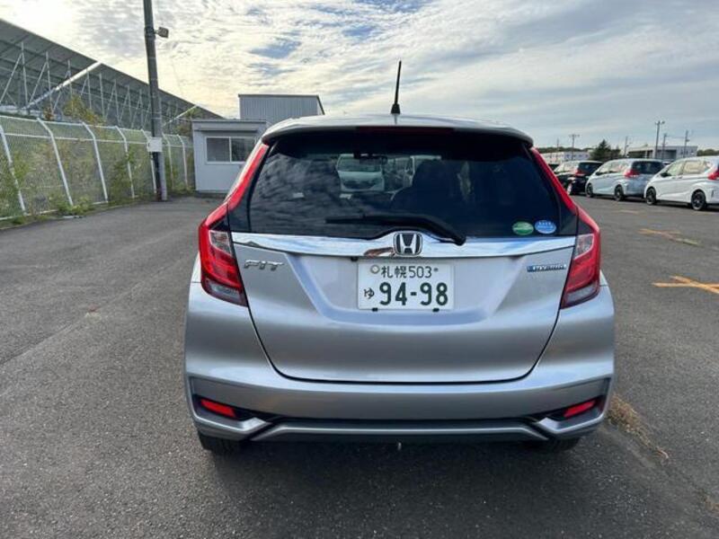 FIT HYBRID
