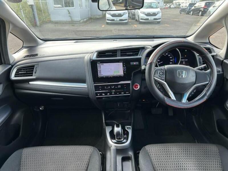 FIT HYBRID