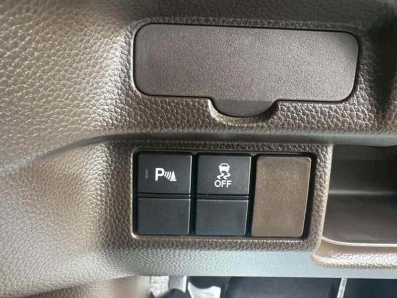 N BOX
