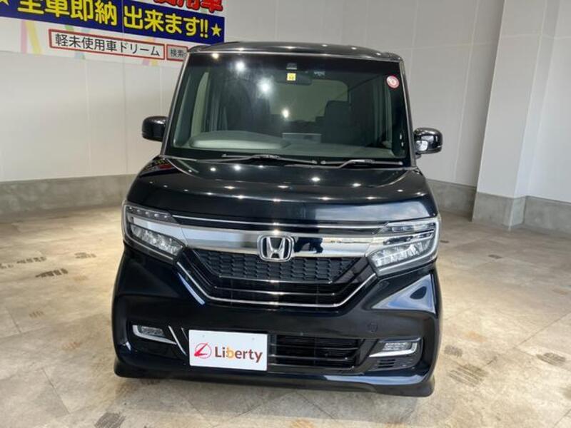 N BOX CUSTOM