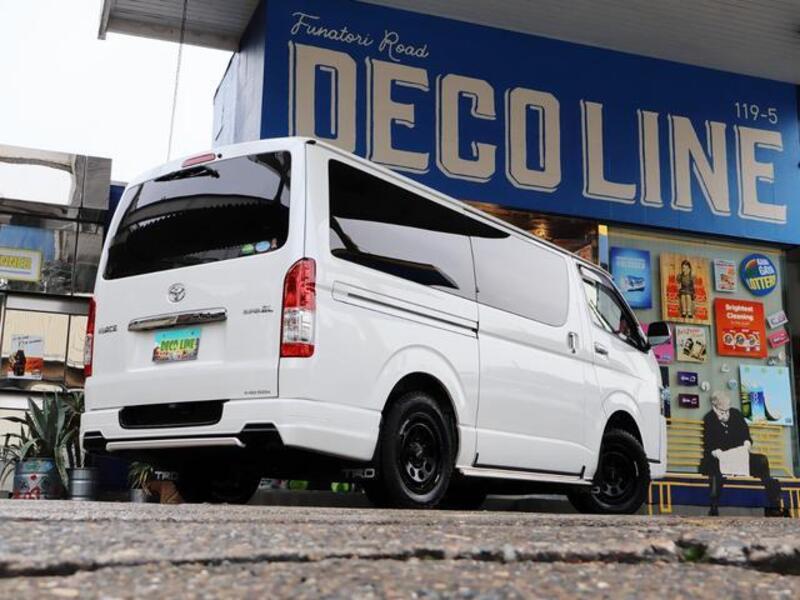 HIACE VAN