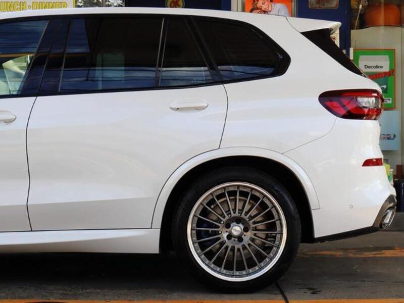 X5