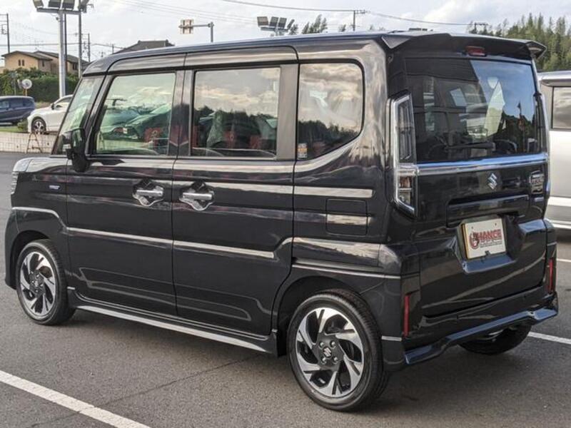 SPACIA CUSTOM