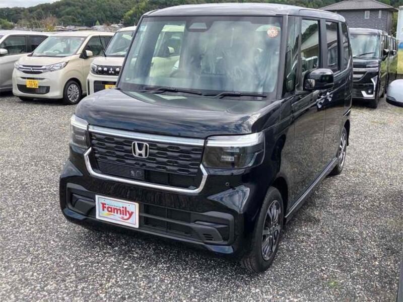 N BOX CUSTOM