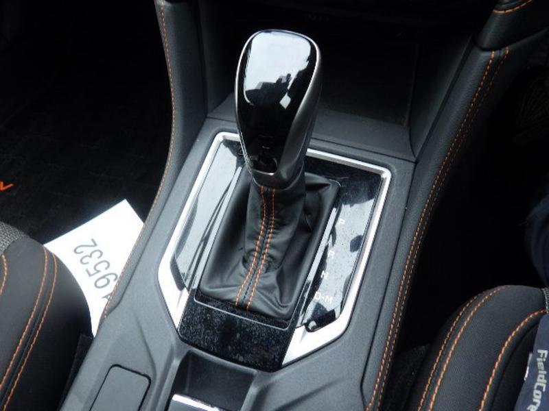 XV HYBRID