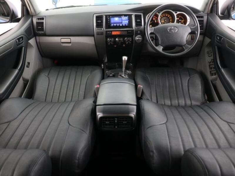 HILUX SURF