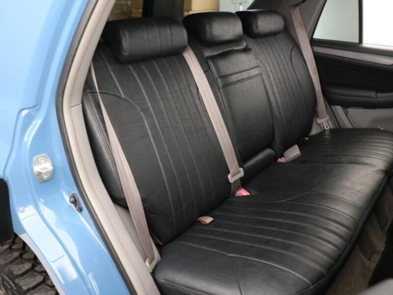 HILUX SURF