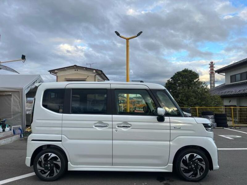 SPACIA CUSTOM