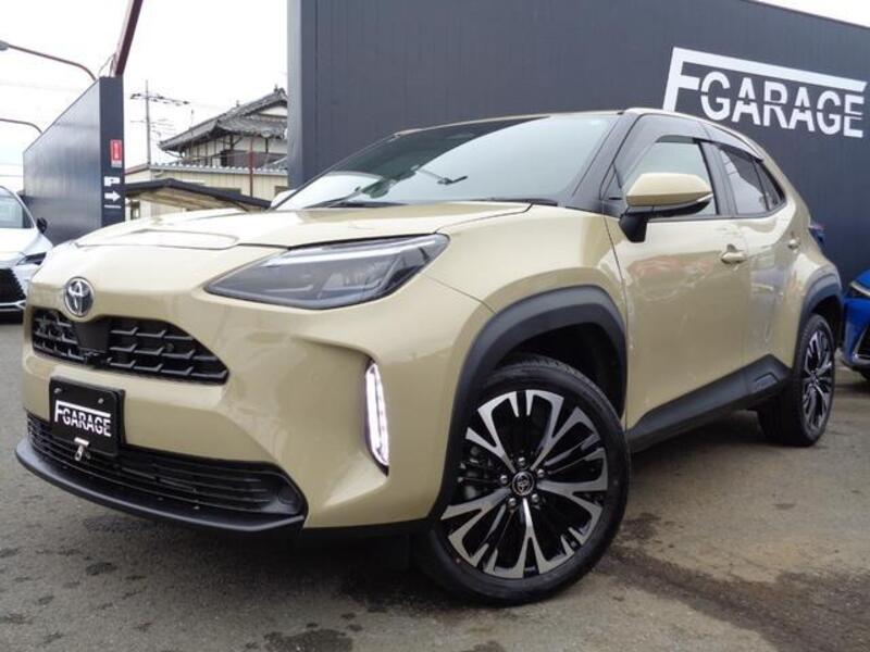 YARIS CROSS-0