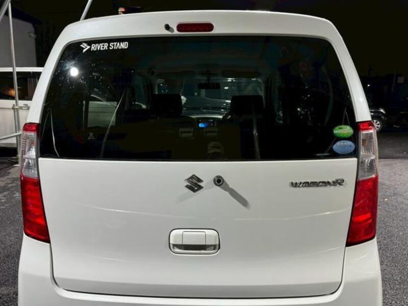 WAGON R