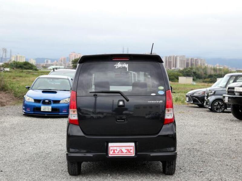 WAGON R