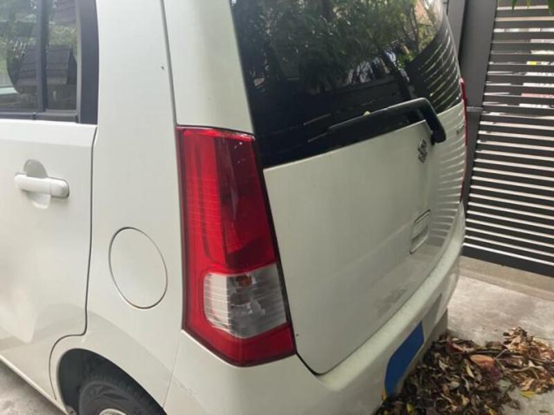 WAGON R