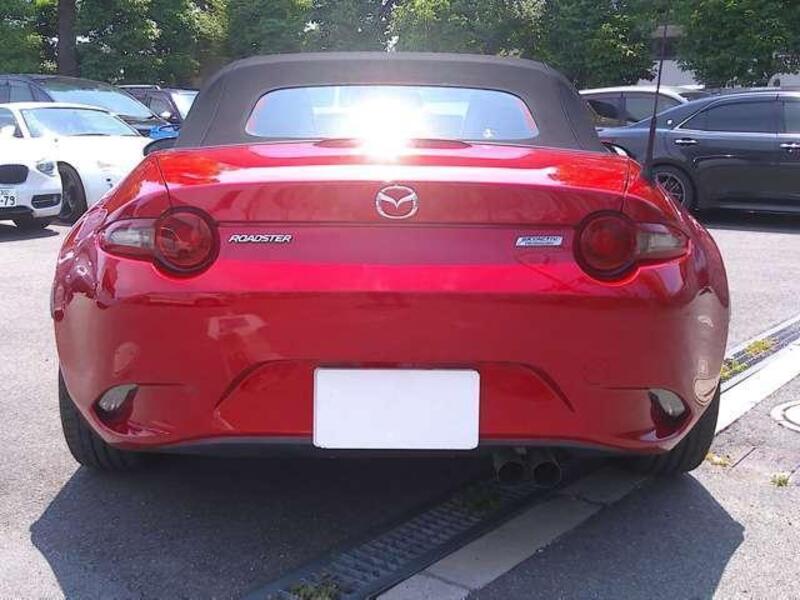 ROADSTER